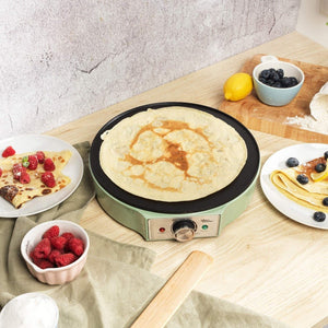 Giles & Posner Crepe Maker – Green - PANCAKE WAFFLE MAKERS - Beattys of Loughrea