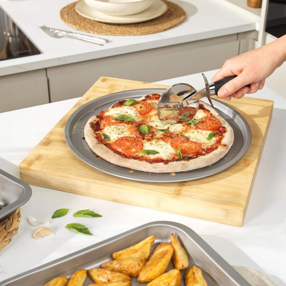 Salter Essentials Pizza Tray - GENERAL COOKWARE - Beattys of Loughrea