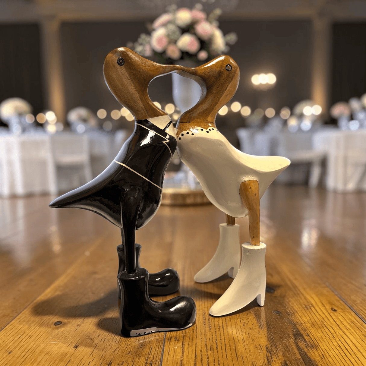 Mr & Mrs Kissing Duck - ORNAMENTS - Beattys of Loughrea