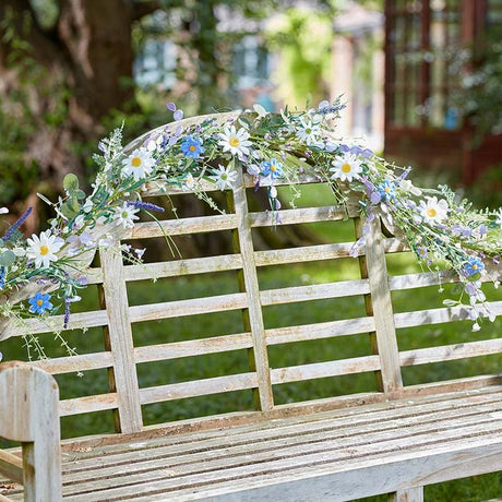 Meadow Garland – 180cm Decorative Faux Garland - GARDEN ORNAMENTS INCL SOLAR - Beattys of Loughrea