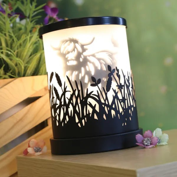 Electric Wax Melter – Highland Cow Black – 15cm - POT POURRI/AROMATHERAPY/OILS/DIFFUSER - Beattys of Loughrea