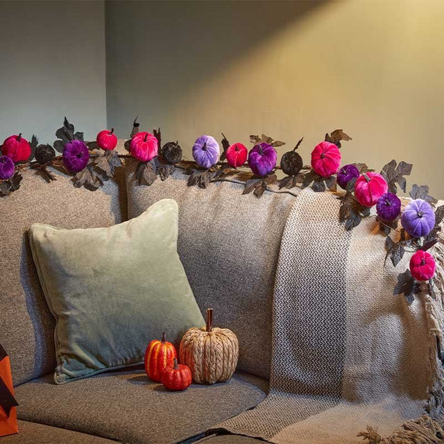 Halloween MiniKin Pumpkin Garland 180cm - GARDEN ORNAMENTS INCL SOLAR - Beattys of Loughrea