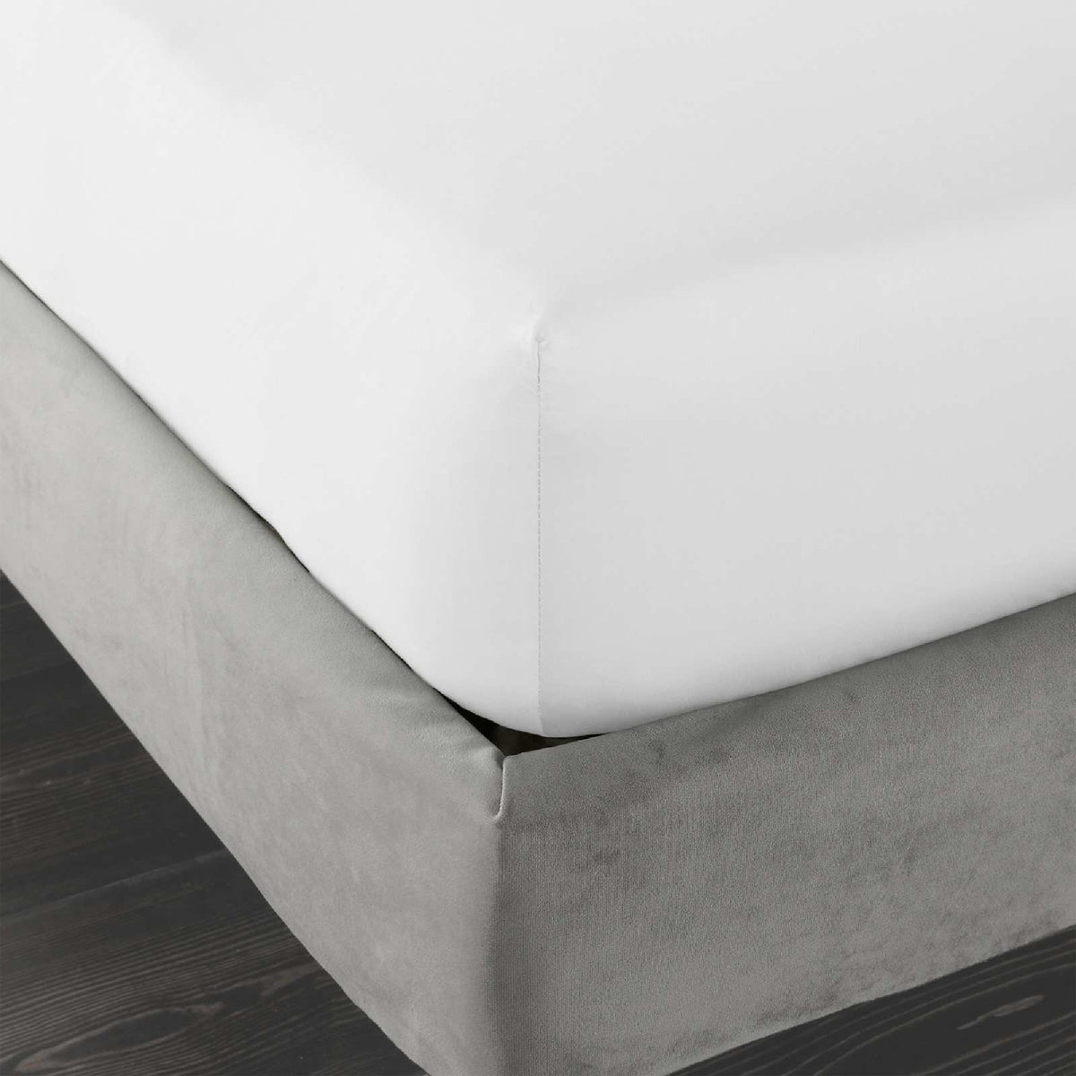400 Thread Count Cotton Sateen White Fitted Sheet - King