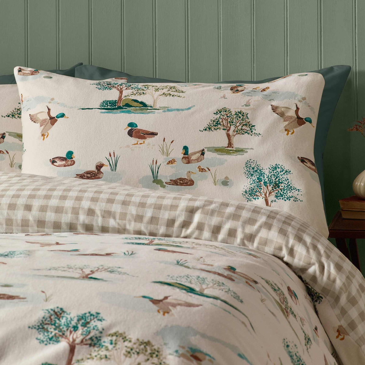 Brushed Mallards Cream Duvet Cover Set - King