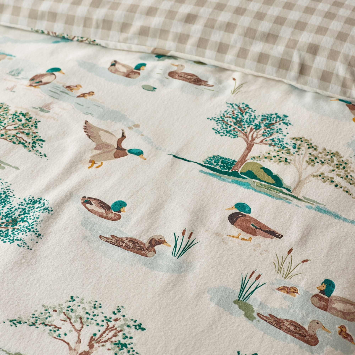 Brushed Mallards Cream Duvet Cover Set - King