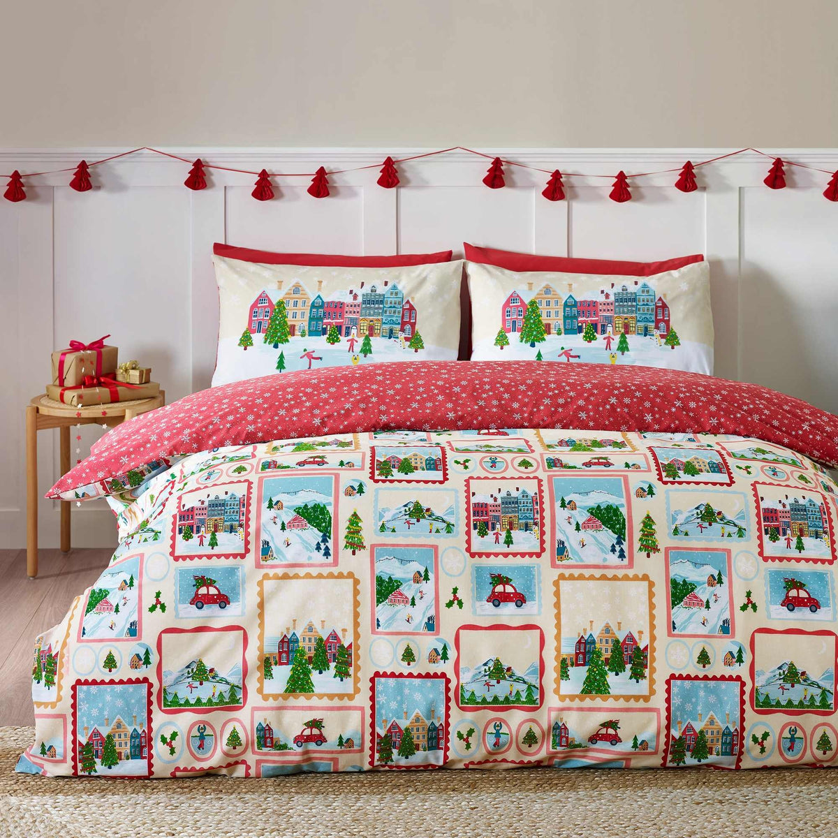 Christmas Town Natural Duvet Cover Set - King