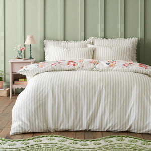 Floral Bunches Green Duvet Cover Set - Super King