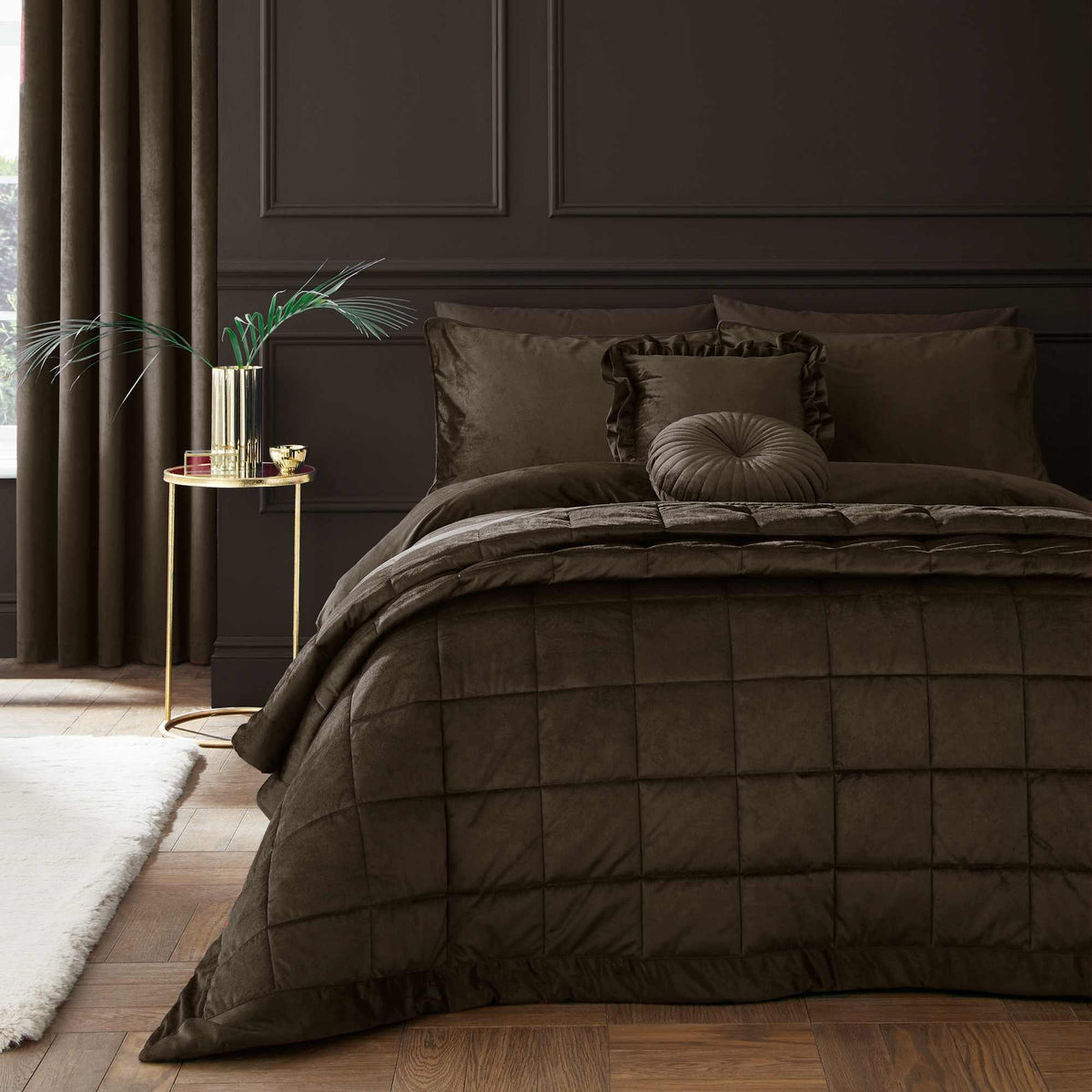 Kingsley Matt Velvet Chocolate Bedspread