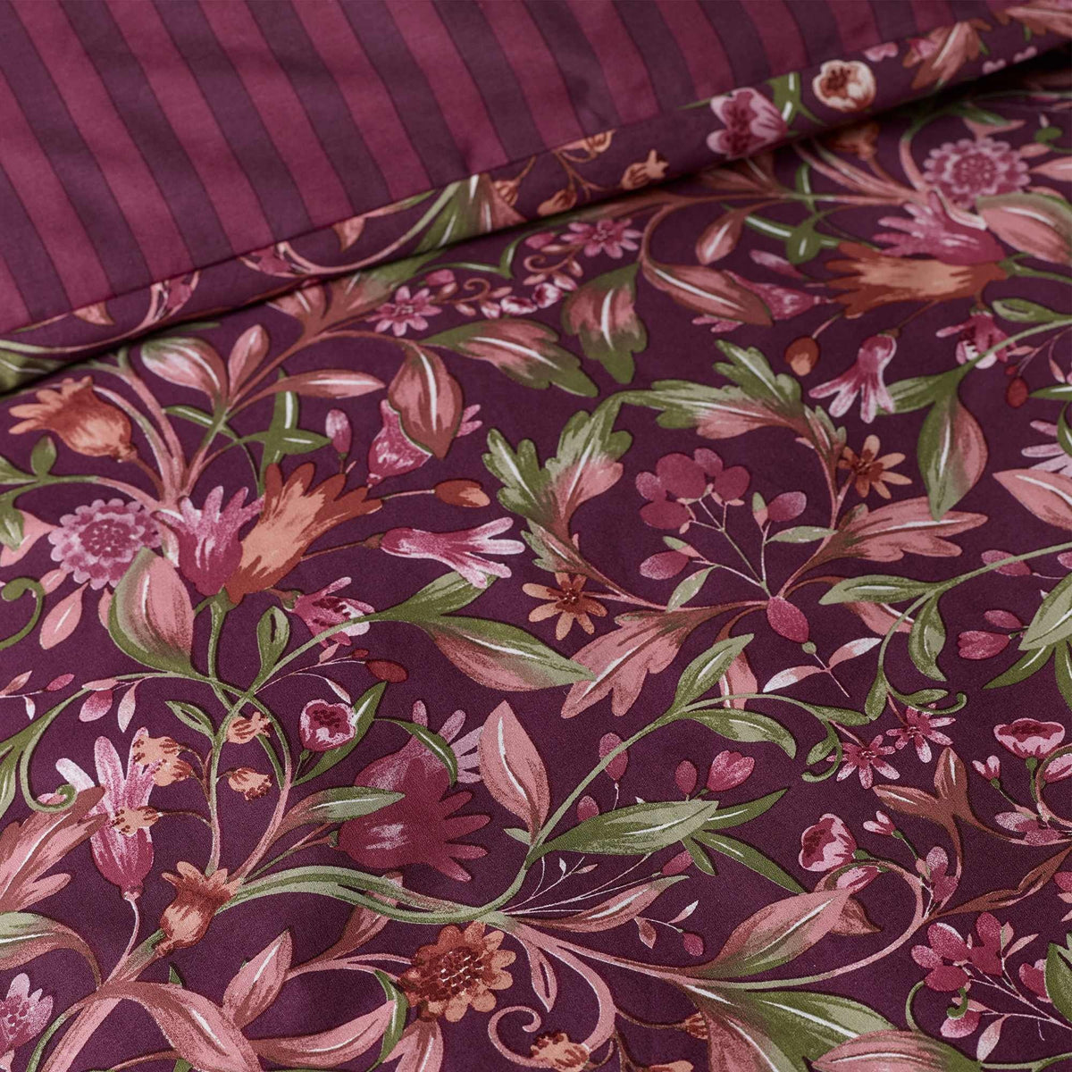 Richmond Plum Duvet Cover Set - Double