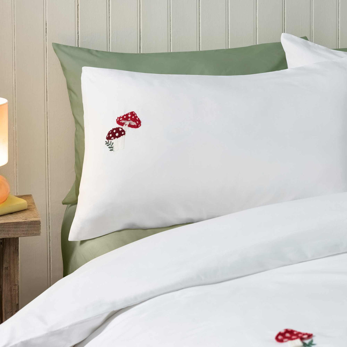Woodland Crochet White Duvet Cover Set - Double