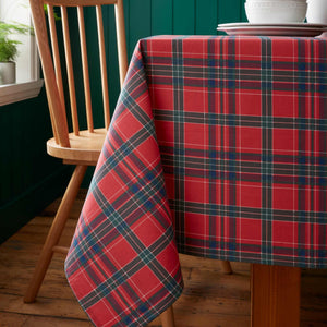 Tartan Check Red / Green Tablecloth