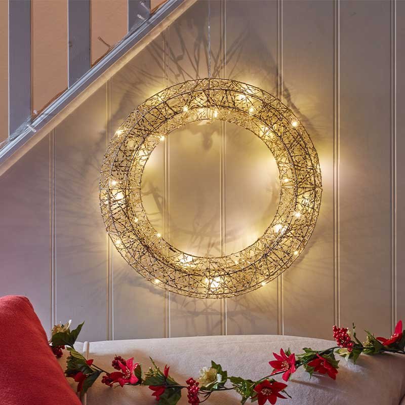 Gold Weave WonderWreath Illuminated Christmas Decoration – 40cm - XMAS WREATHS - Beattys of Loughrea