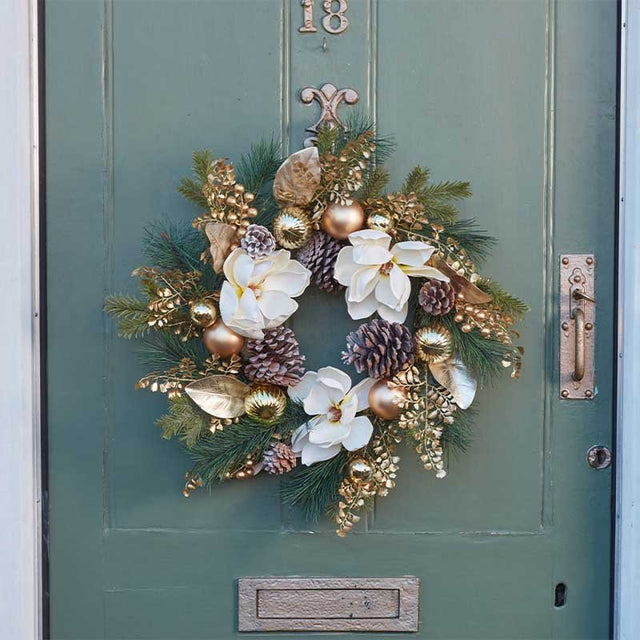 Champagne Magnolia Decorated Christmas Door Wreath – 40cm