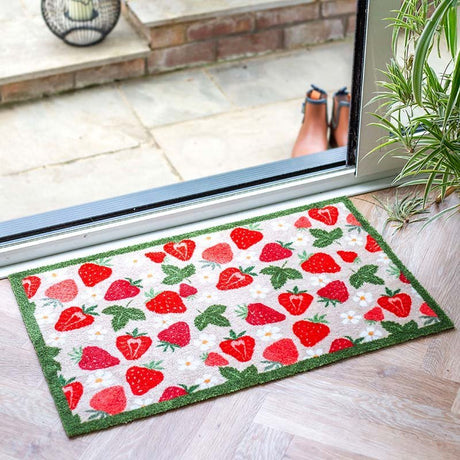 Strawberries Ritzy Rug 45 x 75cm - GARDEN ORNAMENTS INCL SOLAR - Beattys of Loughrea