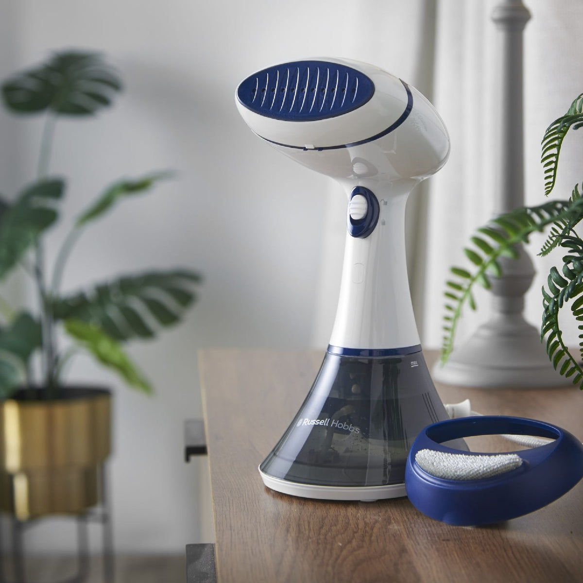 Russell Hobbs Steam Genie Essential 1600W Garment Steamer (25591/RH)