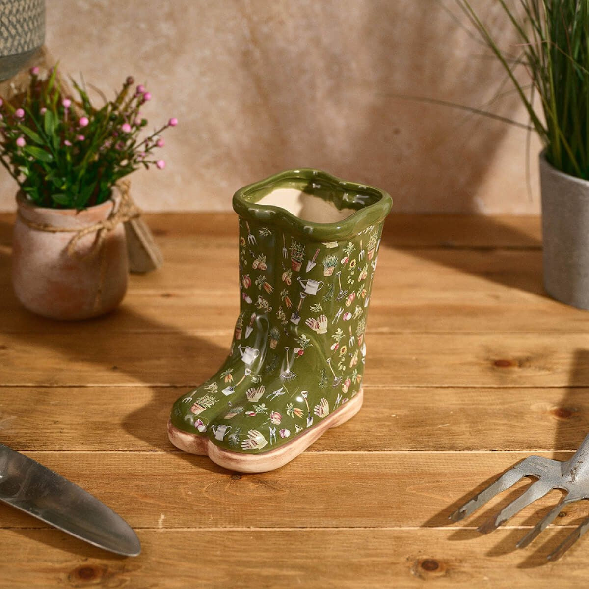 R13 LIFE OUTDOORS STONEWARE WELLY BOOT PLANTER 7LO137
