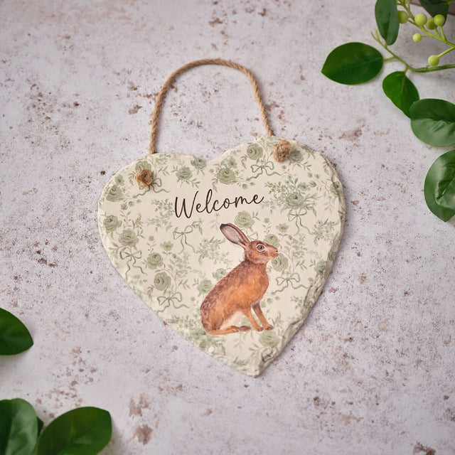 R13 WOODLAND COTTAGE SLATE WELCOME HARE HANGING PLAQUE 7WC101