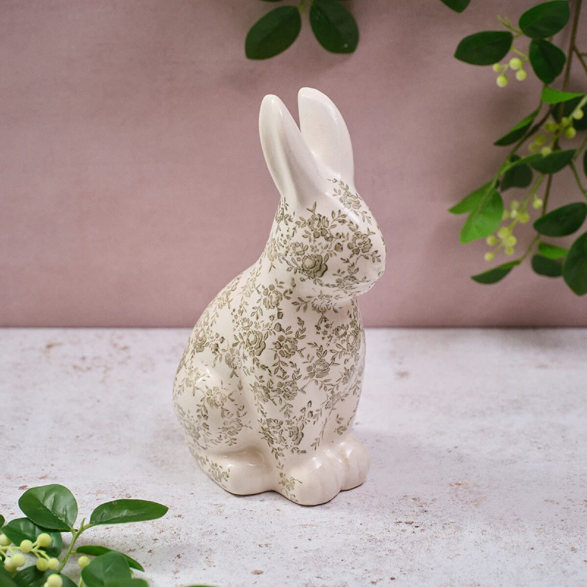 R13 WOODLAND COTTAGE STONEWARE LARGE HARE 7WC112