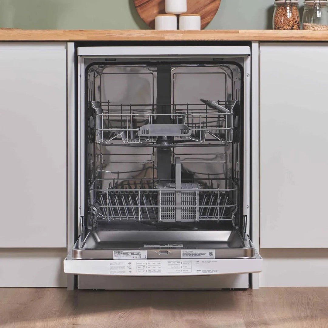 Bosch Series 2 free-standing dishwasher 60 cm White | SMS26AW08G - Beattys of Loughrea | www.beattys.ie