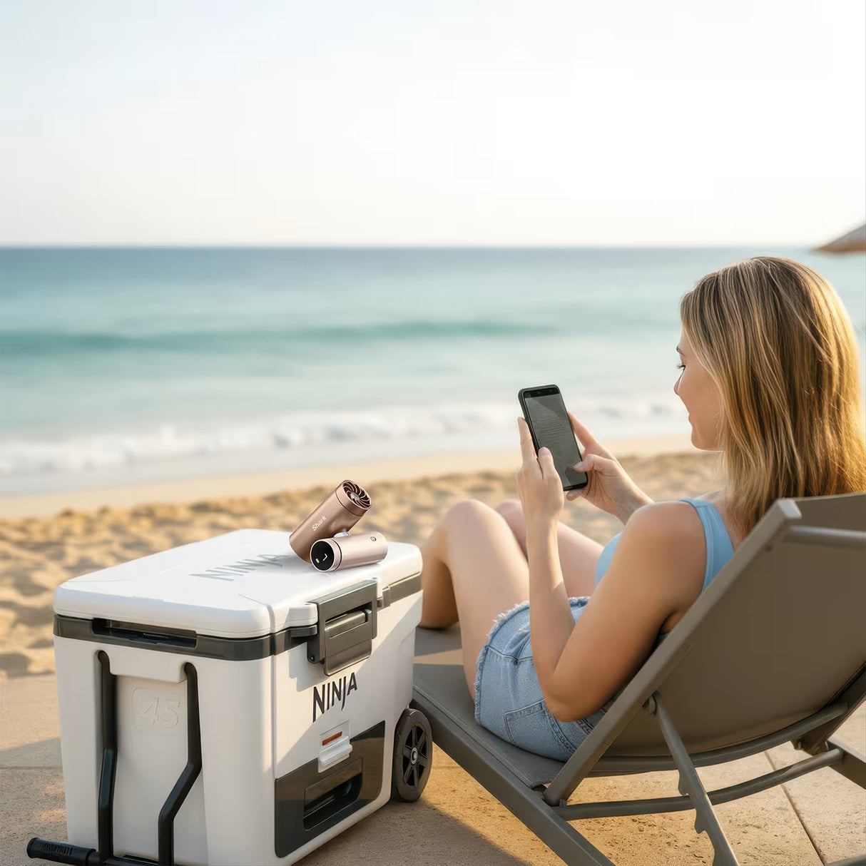 Shark ChillPill 3-in-1 Fan, Mist & InstaChill System – Iced Latte FA022UKBR