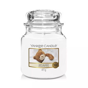 soft Blanket Medium Yankee Candle 411g - CANDLES - Beattys of Loughrea