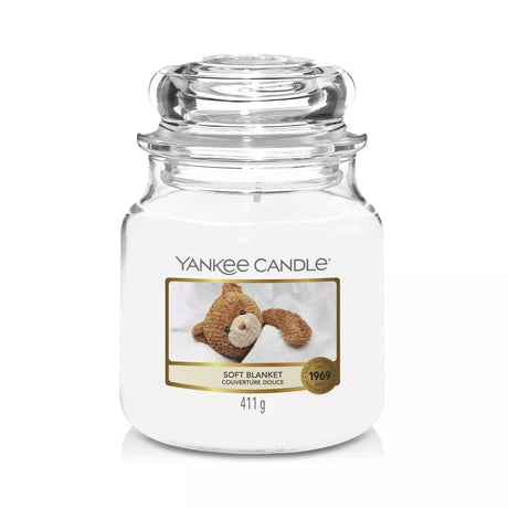 soft Blanket Medium Yankee Candle 411g - CANDLES - Beattys of Loughrea