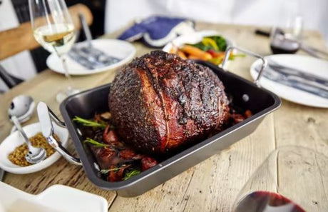 Stellar Speciality Cookware, 30 x 22cm Roast & Rack, Non-Stick - GENERAL COOKWARE - Beattys of Loughrea