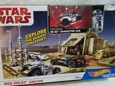 Hot Wheels Star Wars Mos Eisley Playset - CARS/GARAGE/TRAINS - Beattys of Loughrea
