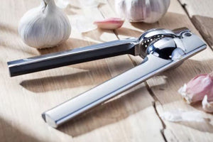 Stellar Chrome Garlic Press - KITCHEN HAND TOOLS - Beattys of Loughrea