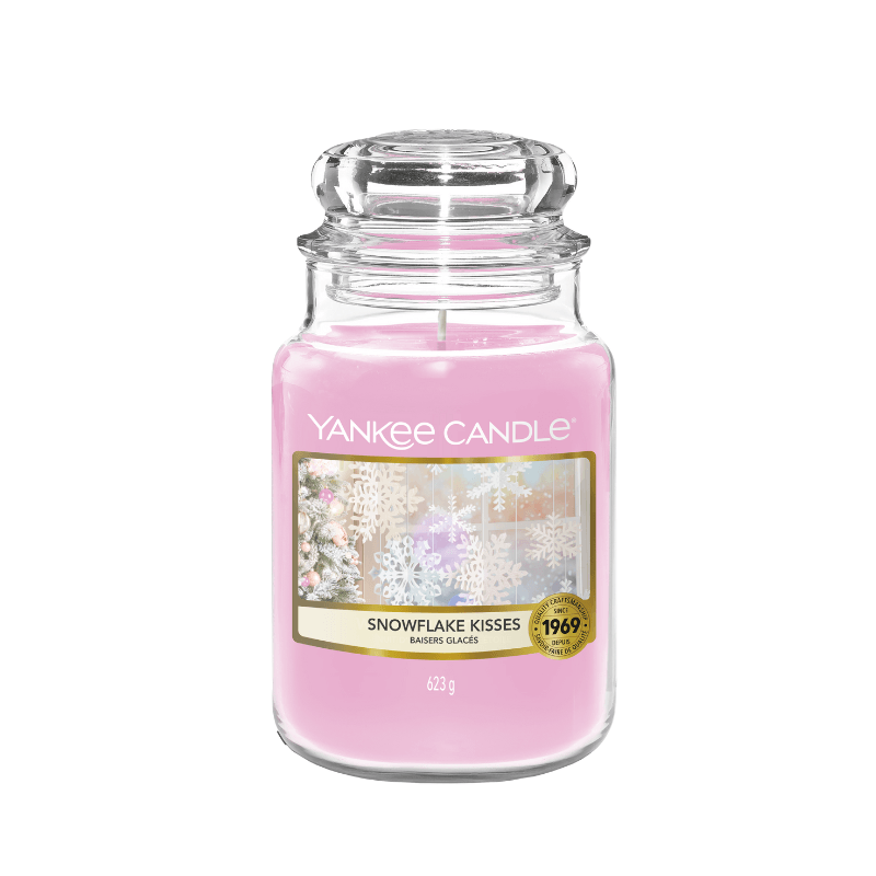Snowflake Kisses Large Yankee Candle 623g - CANDLES - Beattys of Loughrea