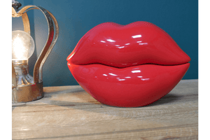 Red Lips Ornament - ORNAMENTS - Beattys of Loughrea