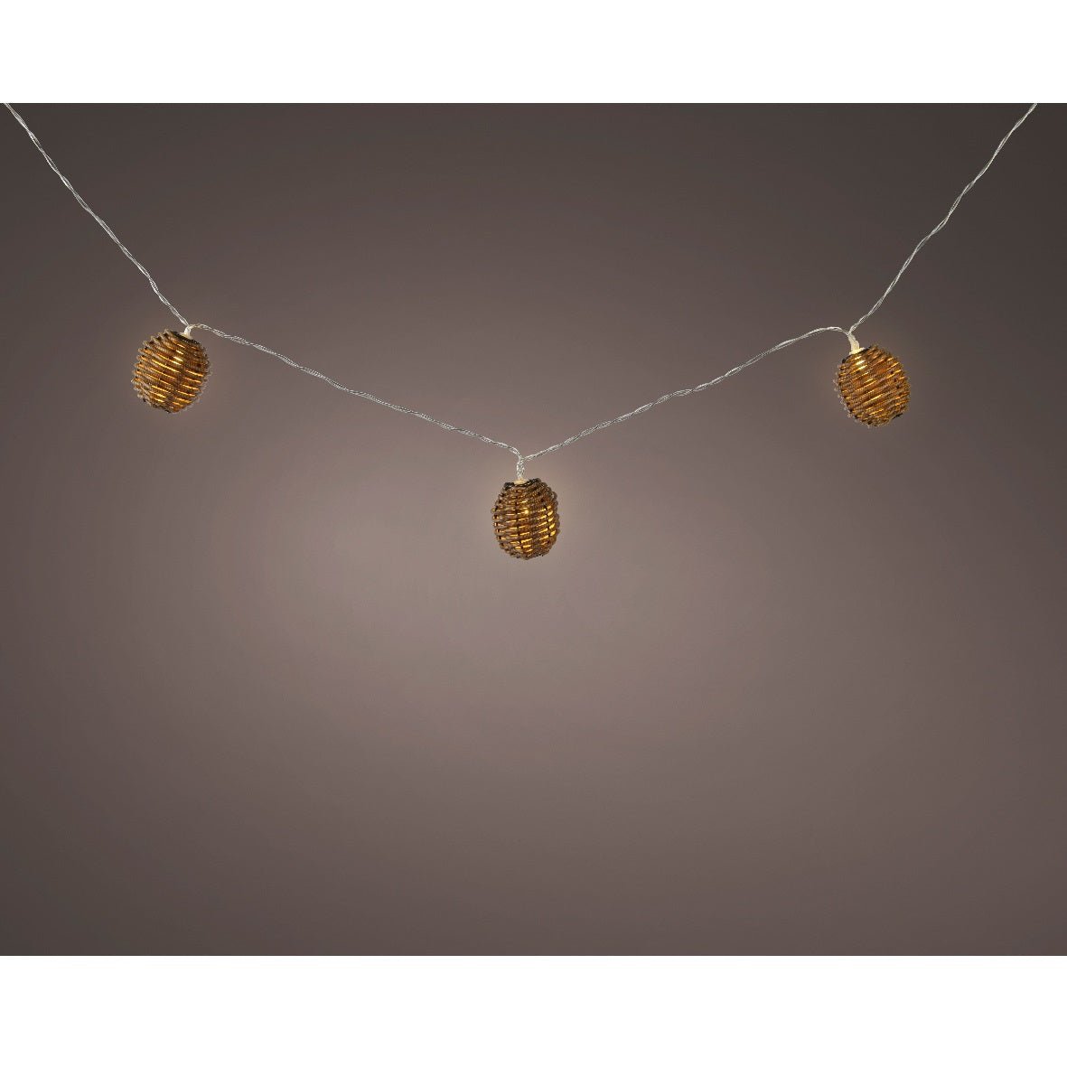 2.7m Natural Wicker Battery Operated String Lights with 10 LEDs - SOLAR / GARDEN ORNAMENTS - Beattys of Loughrea