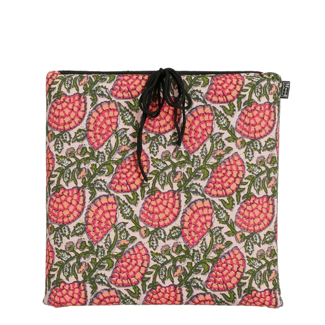 Mitchell Bistro Cushion Fuchsia 40 x 40cm - CUSHIONS/COVERS - Beattys of Loughrea