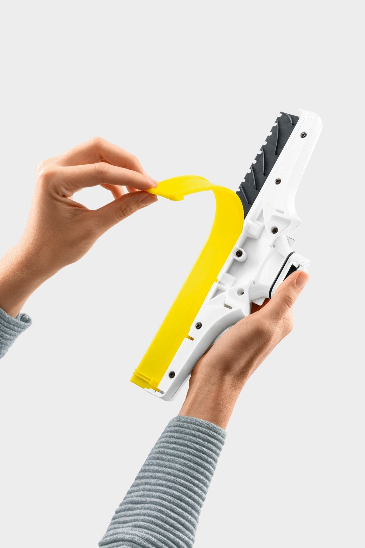 Kärcher WV 6 Plus N Window Vac White - STEAM CLEANER - Beattys of Loughrea