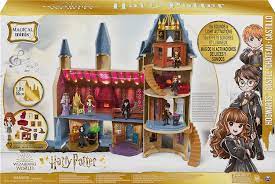 Hogwarts Castle - DOLL ACCESSORIES/PRAMS - Beattys of Loughrea