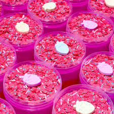 Very Squishberry 8oz Slime Party - ART & CRAFT/MAGIC/AIRFIX - Beattys of Loughrea