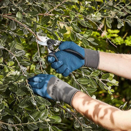 All Seasons Garden Gloves Large - GARDEN GLOVES ,APRONS, KNEE PADS, GARDEN PEGS - Beattys of Loughrea