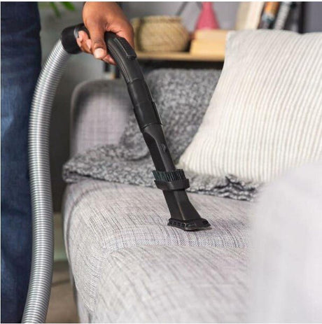 Russell Hobbs Bagless Vacuum ATLAS 700W I RHCV3101 - VACUUM CLEANER NOT ROBOT - Beattys of Loughrea