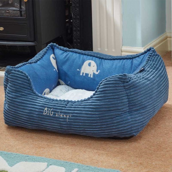 Zoon Jumbo! Square Bed - Small - PET SLEEPING BASKET, BEDS - Beattys of Loughrea
