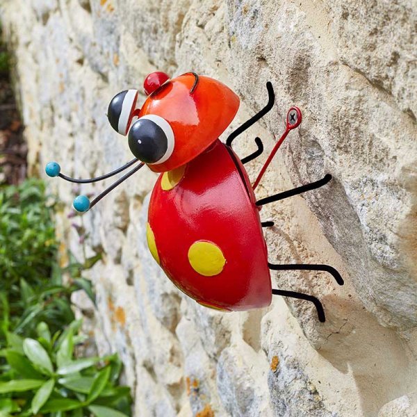Looney Ladybug Decor - SOLAR / GARDEN ORNAMENTS - Beattys of Loughrea