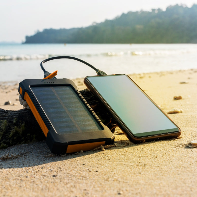 iSnatch Smart Solar Powerbank Portable Charger 8000mAh - USB PC ACCESSORIES - Beattys of Loughrea