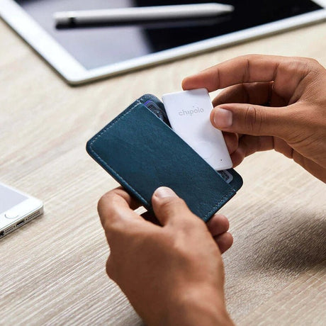 Chipolo CARD Bluetooth Item Finder White 2 Pack - PHONE ACCESSORIES - Beattys of Loughrea