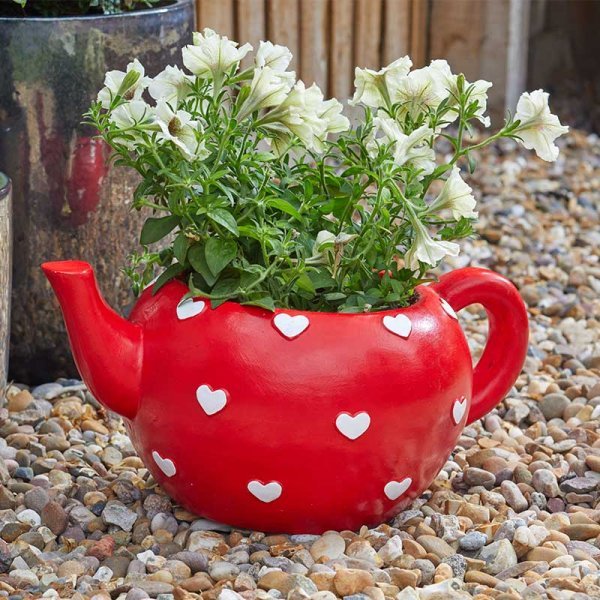 Teapot Heart Planter - GDN PLANTER - METAL/POTTERY - Beattys of Loughrea