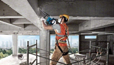 Bosch GSH 5 Demolition Hammer/Breaker 240v - SDS DRILLS - Beattys of Loughrea